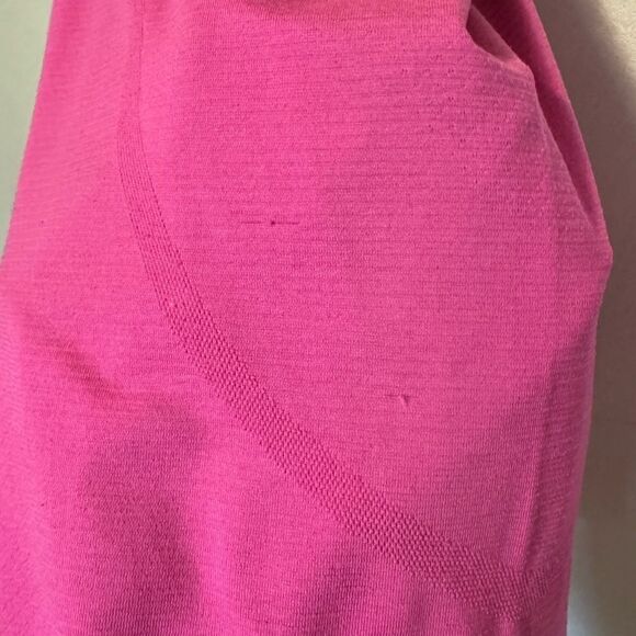 Lululemon Swiftly Tech Racer Back Tank Top Sonic Pink 14 - Picture 4 of 4